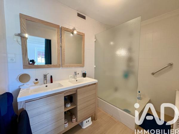 Maison à vendre 5 pièces 135 m² Bourg-Charente