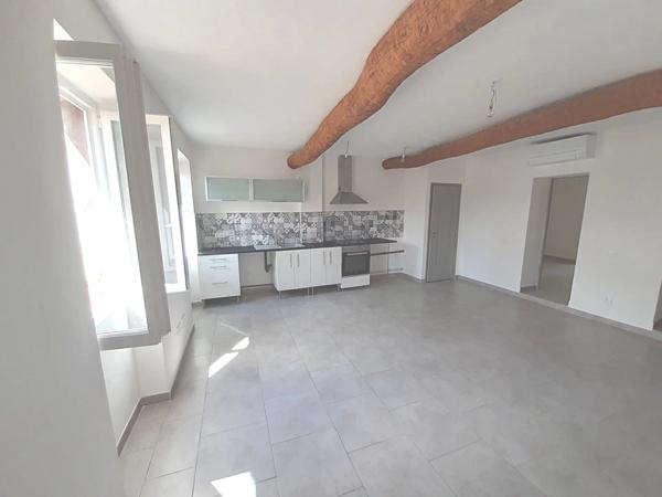 Location Appartement 2 pièces 42 m2 à Pourrières