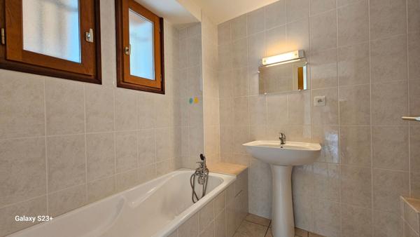 Maison - 4 pièces - 92 m²