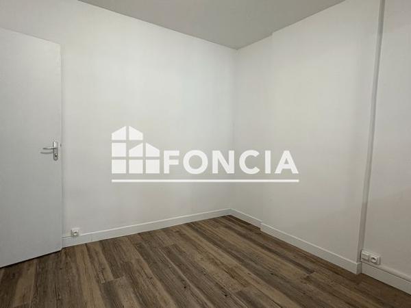 Location Studio 26.07 m² - Albertville 73200