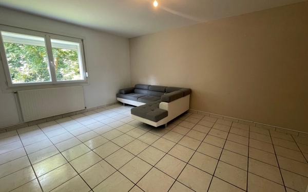 Appartement à vendre    4 pièces • 93,23 m2 Anzin