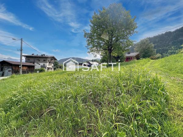 Vue Mont-Blanc et Mont Charvin