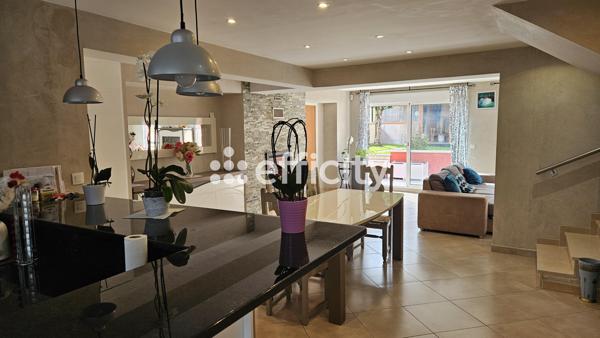 Maison 7 pièces - 165 m²