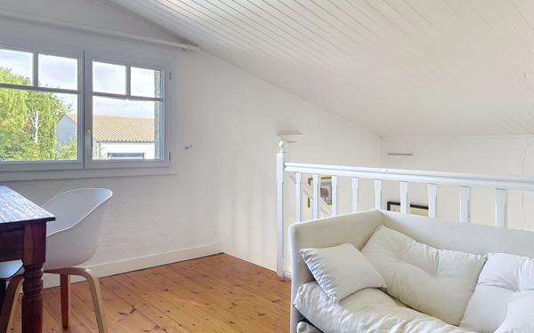 Maison à vendre    6 pièces •  Saint-Rogatien