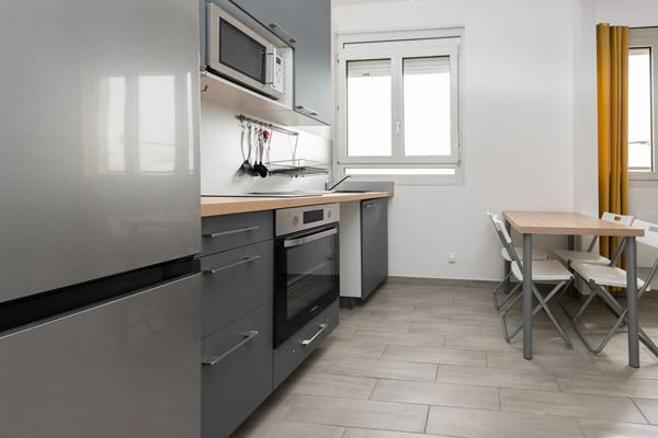 F2 rénové en dernier étage à Brou sur Chantereine