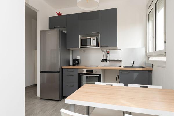 F2 rénové en dernier étage à Brou sur Chantereine