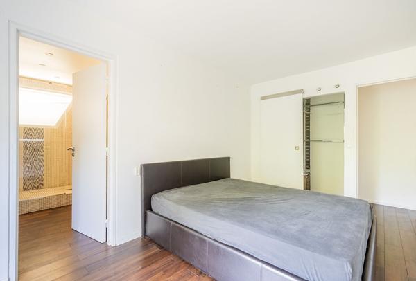 4 Pièces ,Centre-Ville, Jardin de 150m², Aucun travaux à prevoir!