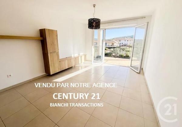 Appartement T2 à vendre  2 pièces - 47,88 m 2   LA CROIX VALMER  - 83