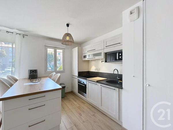 Appartement T2 à vendre  2 pièces - 47,88 m 2   LA CROIX VALMER  - 83