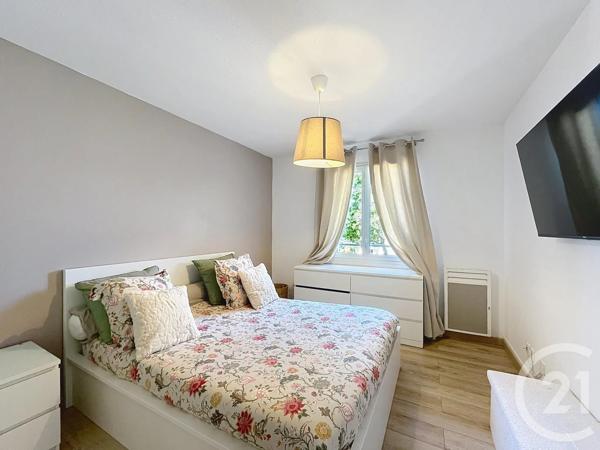 Appartement T2 à vendre  2 pièces - 47,88 m 2   LA CROIX VALMER  - 83