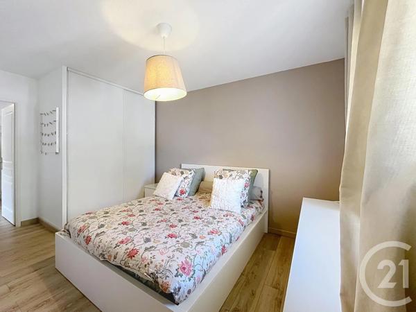 Appartement T2 à vendre  2 pièces - 47,88 m 2   LA CROIX VALMER  - 83