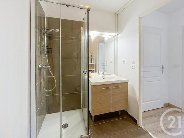 Appartement T2 à vendre  2 pièces - 47,88 m 2   LA CROIX VALMER  - 83