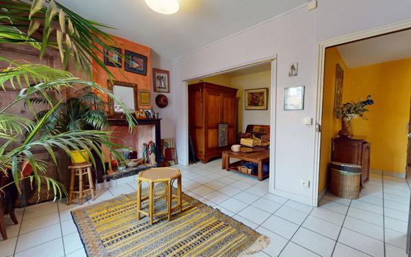 Maison à vendre    5 pièces • 153,25 m2 Neuville-sur-Saône