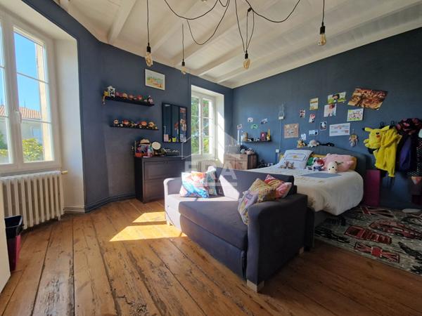 Maison SURGERES 17700