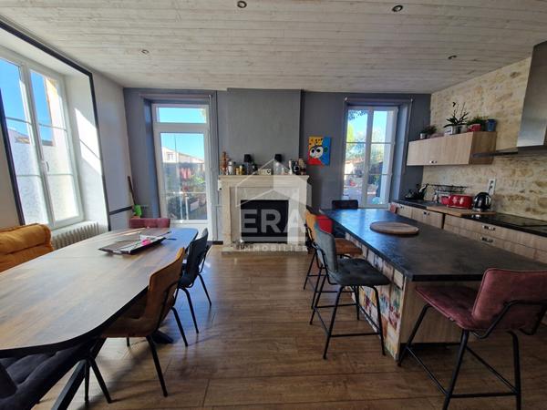 Maison SURGERES 17700