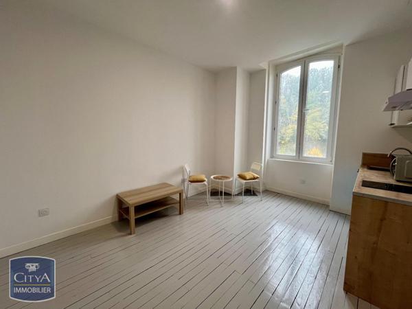 Location appartement Châtel-Guyon (63140) 1 pièce 18.05m²