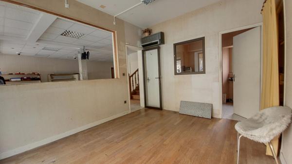 Secteur SORREZE - MURS COMMERCAIUX 200 M²