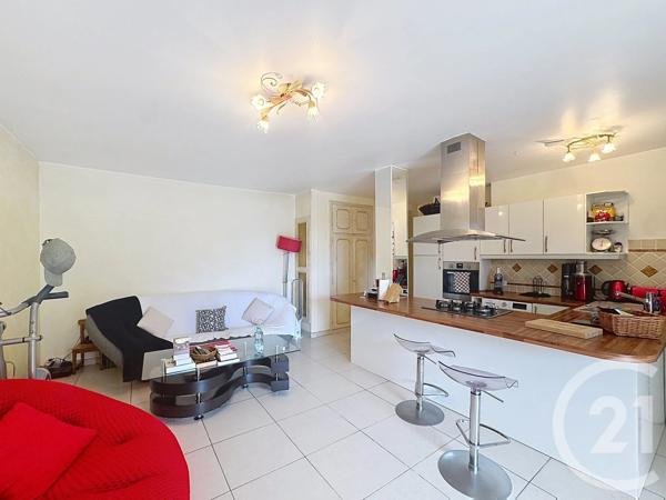 Appartement F3 à vendre  3 pièces - 68,04 m 2   CANNES  - 06