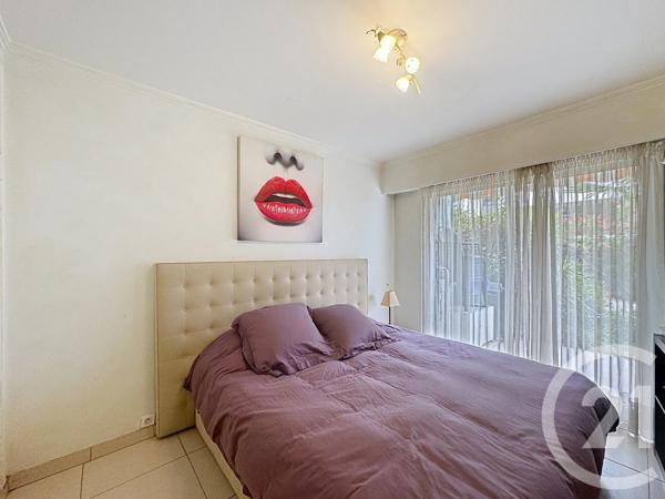 Appartement F3 à vendre  3 pièces - 68,04 m 2   CANNES  - 06