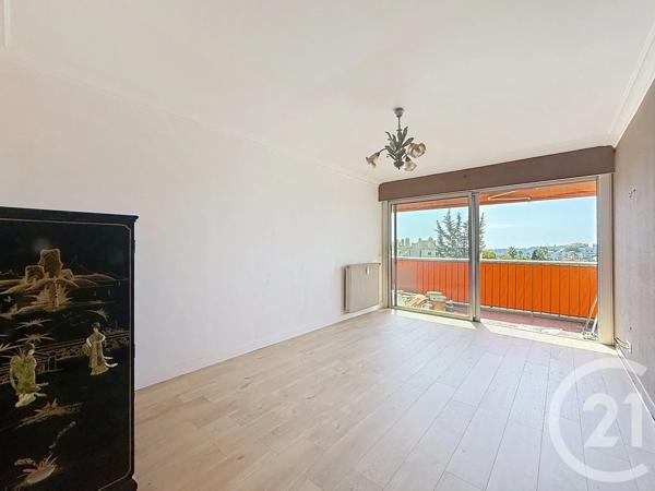 Appartement F3 à vendre  3 pièces - 61,13 m 2   ANTIBES  - 06