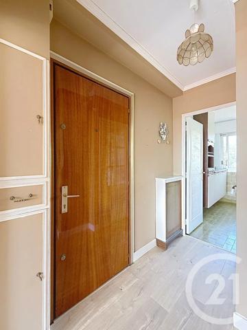 Appartement F3 à vendre  3 pièces - 61,13 m 2   ANTIBES  - 06
