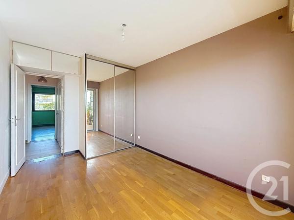 Appartement F3 à vendre  3 pièces - 61,13 m 2   ANTIBES  - 06