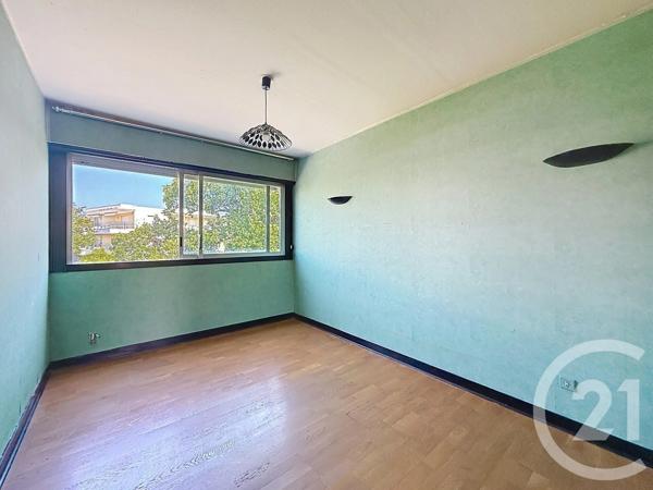 Appartement F3 à vendre  3 pièces - 61,13 m 2   ANTIBES  - 06