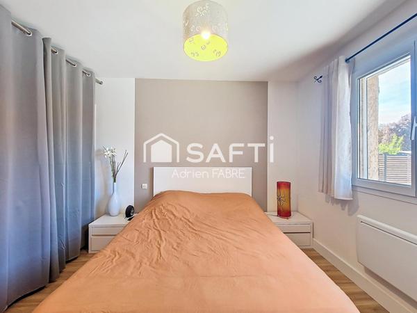 Maison T5  de 140m²  à proximité du centre de Bessières.