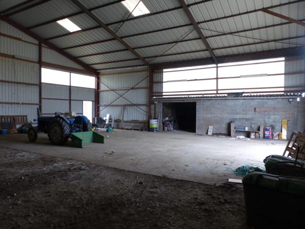 BATIMENTS DE FERME A VENDRE GOURGE (79) TERRAIN 5367 m²