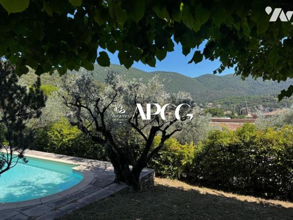 VILLA VUE SPLENDIDE AVEC PISCINE GARAGE CAVE ET TERRAIN NYONS 