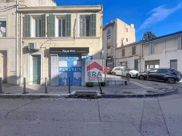 A VENDRE MARSEILLE 13004 CHARTREUX MONTOLIVET IMMEUBLE APPARTEMENT T3 LOCAL COMMERCIALE 