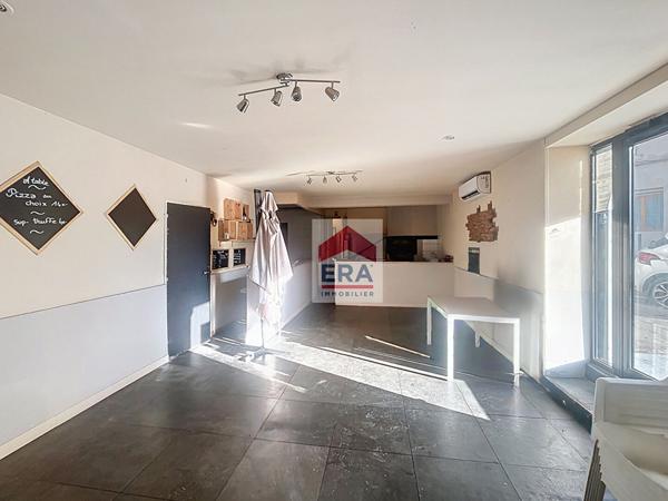 A VENDRE MARSEILLE 13004 CHARTREUX MONTOLIVET IMMEUBLE APPARTEMENT T3 LOCAL COMMERCIALE 