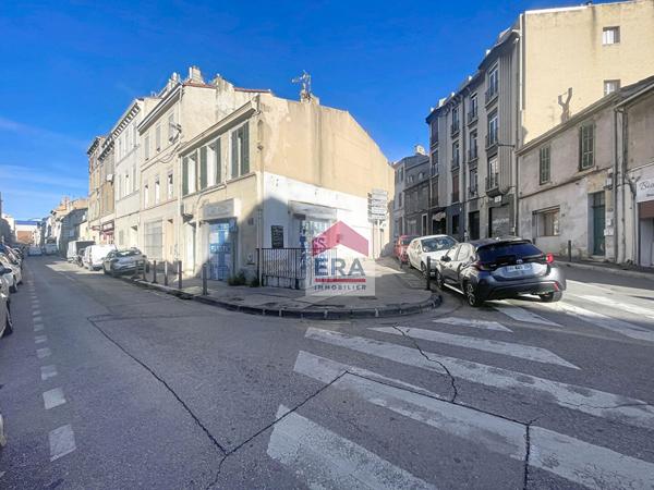 A VENDRE MARSEILLE 13004 CHARTREUX MONTOLIVET IMMEUBLE APPARTEMENT T3 LOCAL COMMERCIALE 