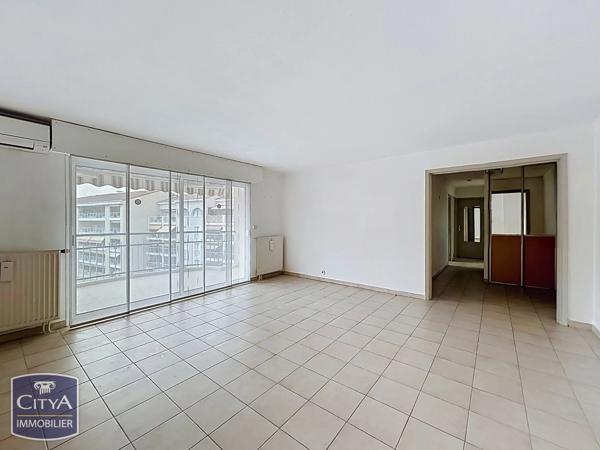 Appartement à vendre 3 pièces 72.25m² Saint-Raphaël (83700)