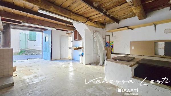 MAISON DE VILLAGE T3 - GARAGE -