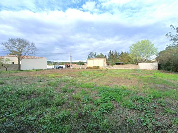 TERRAIN VIABILISÉ - 628M2 - LIGNAN SUR ORB