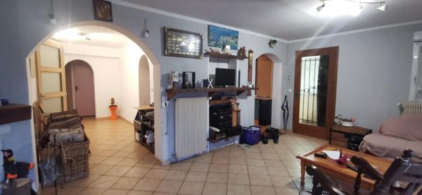 Maison à GOUSSAINVILLE, 95190 - 5 pièces 115m²