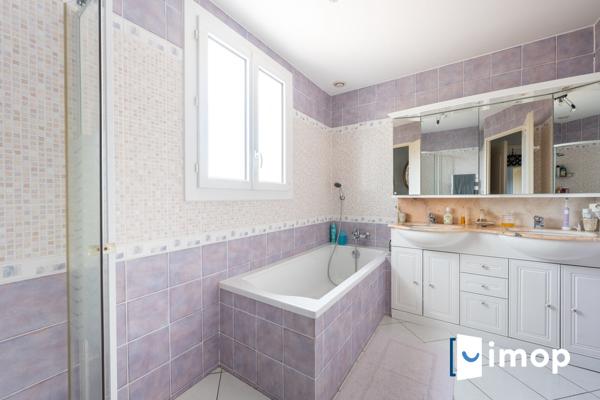 Maison rénovée 7 pièces 5 chambres