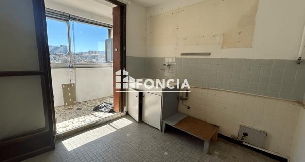 À vendre Appartement 3 pièces 62 m² - Marseille 13004