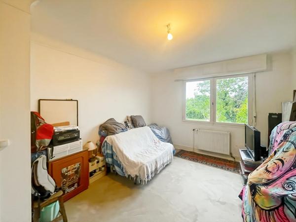 Belle maison familiale lumineuse de 131 m² avec grand terrain à Châteauroux