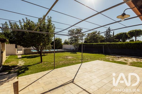 Maison à vendre 4 pièces 85 m² Arles