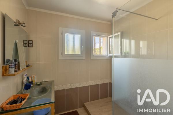 Maison à vendre 4 pièces 85 m² Arles