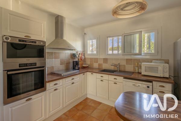 Maison à vendre 4 pièces 85 m² Arles