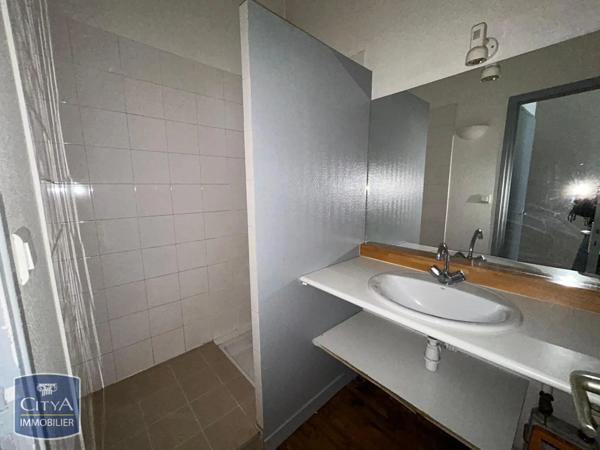 Appartement à louer 2 pièces 39.06m² Saint-Étienne (42100)