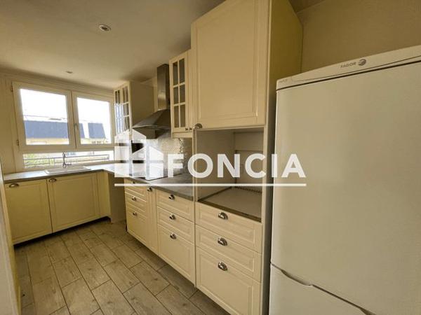 Location Appartement 2 pièces 52.3 m² - 64 RUE DE PARIS Joinville Le Pont 94340