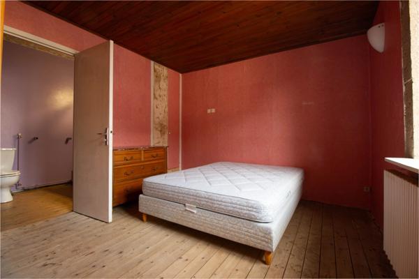 Imposante Maison en Pierre du XVIIe Siècle à 10 minutes du cnetre ville de Dole