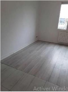 Appartement T2 avec balcon en résidence à Louer -76500 Elbeuf - Réf LAUR-2E-24