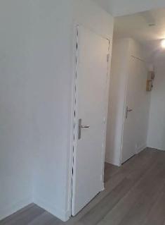 Appartement T2 avec balcon en résidence à Louer -76500 Elbeuf - Réf LAUR-2E-24