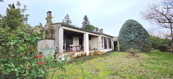 Maison plain-pied 3 chambres - 2075 m² de terrain - Carcassonne