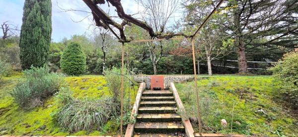 Maison plain-pied 3 chambres - 2075 m² de terrain - Carcassonne